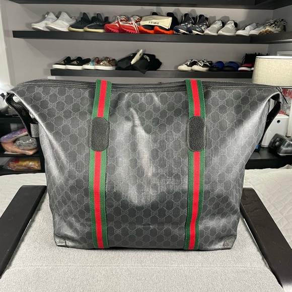 🐃GUCCI ACCESSORY GG SUPREME LARGE WEB CANVAS BAG🐃 - Picture 2 of 9